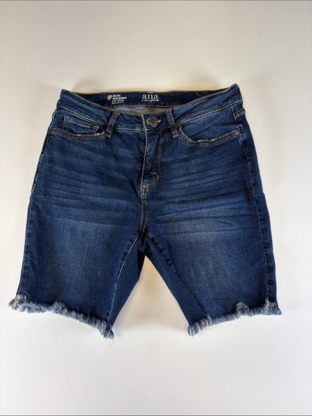 A.N.A. MID RISE DENIM BERMUDA SHIRTS RAW HEM STRETCH SIZE 8P